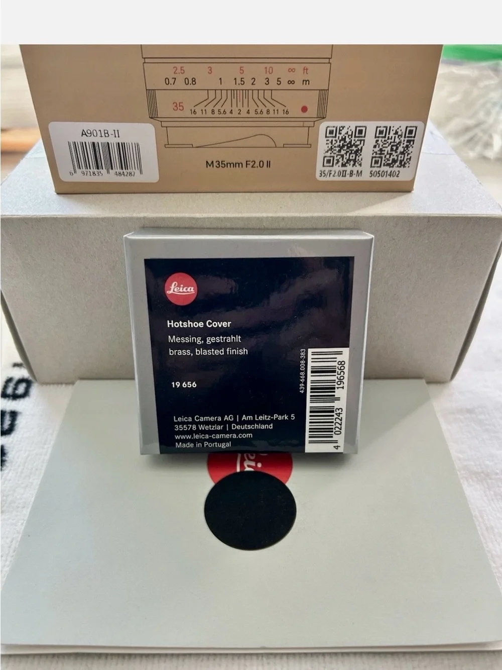 Leica M6 Classic Rangefinder in Black with Red Badge